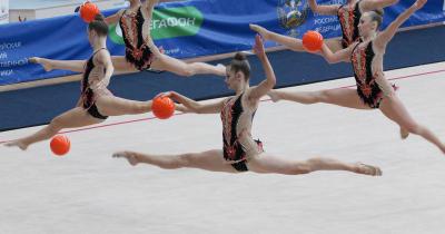 Рязанские «художницы» взяли бронзу чемпионата ЦФО в групповых упражнениях